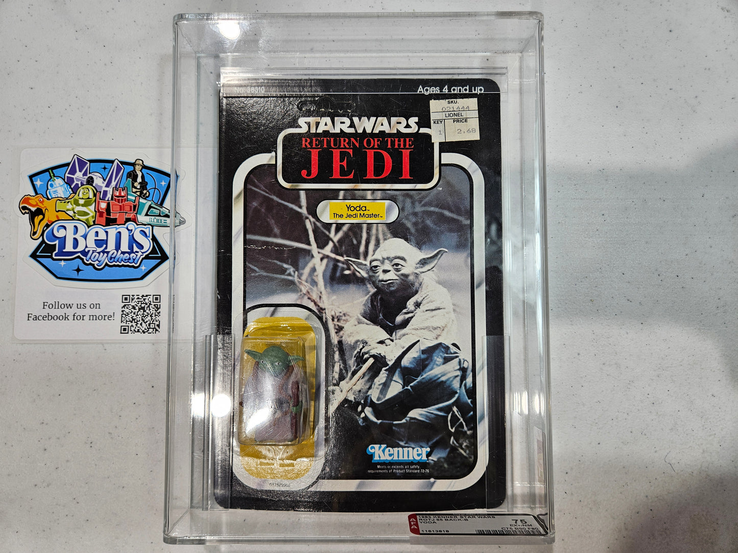1983 Kenner Star Wars ROTJ Yoda AFA 75