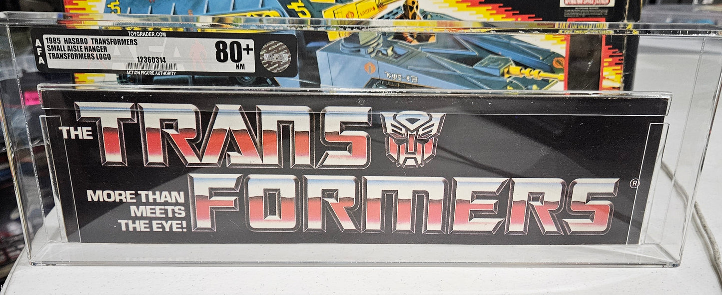 1985 Hasbro Transformers Small Aisle Hanger AFA 80+