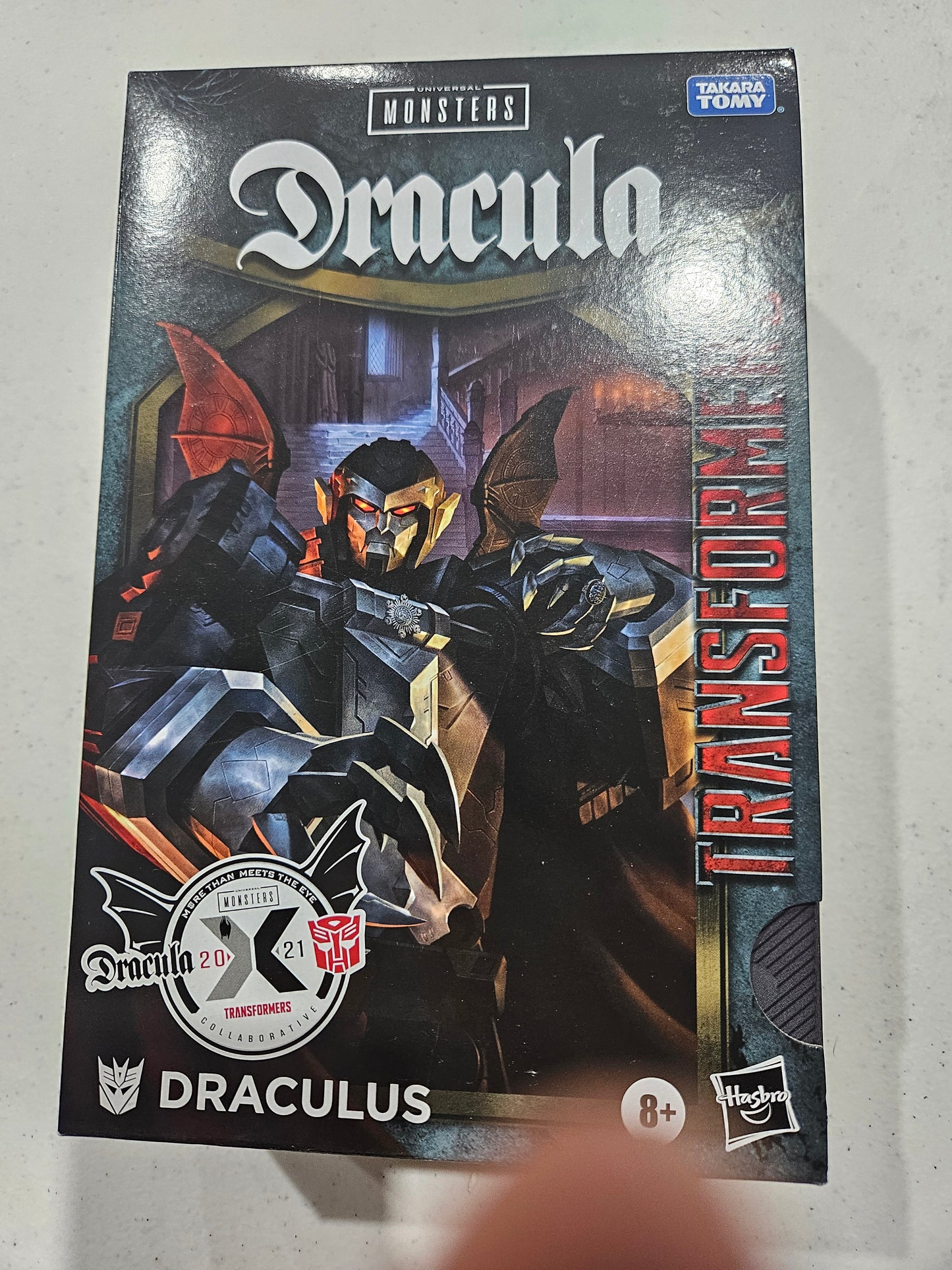 Transformers Universal Monsters Dracula Draculus Takara