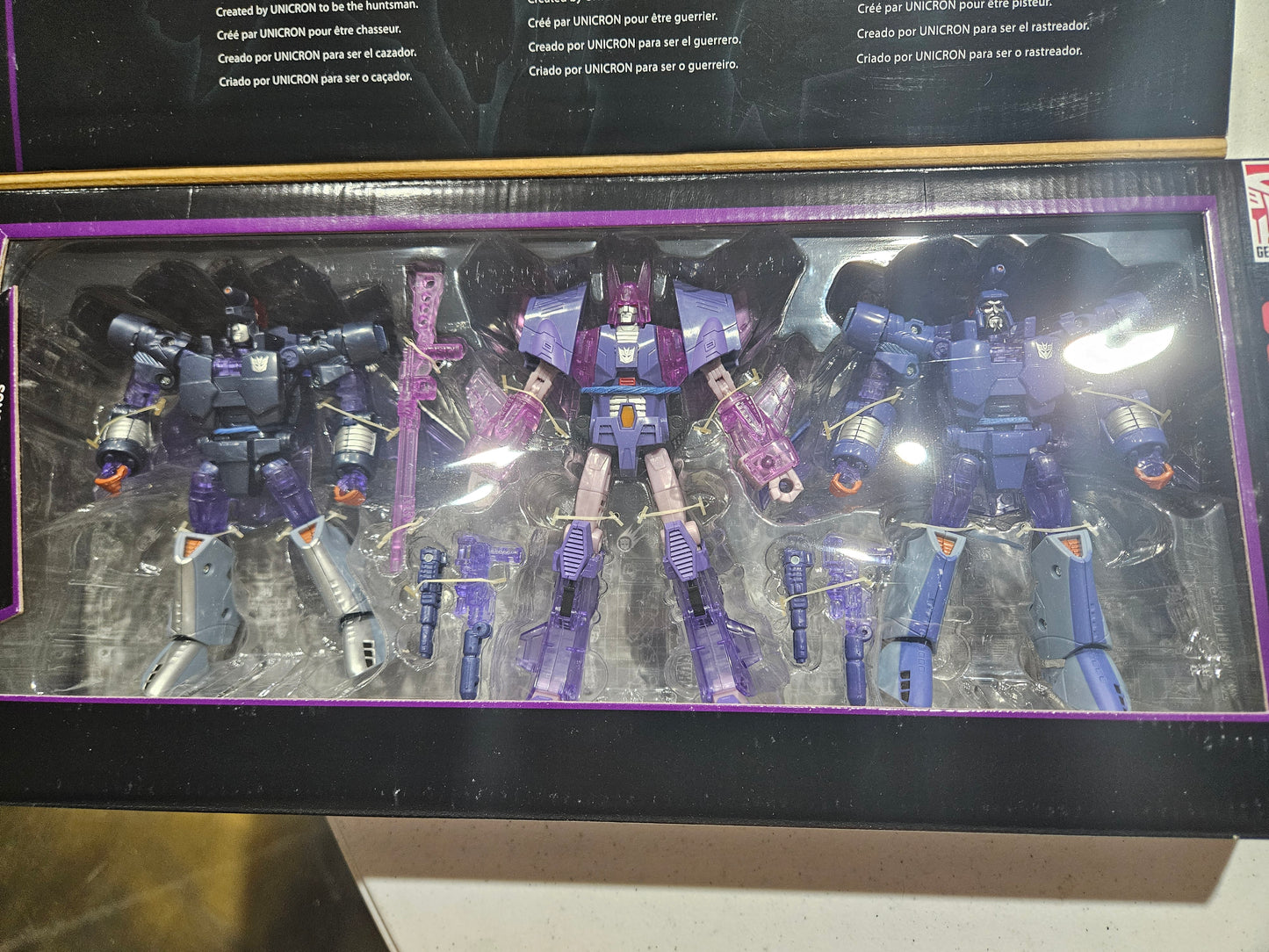 Transformers Armada of Cyclonus Platinum Sealed