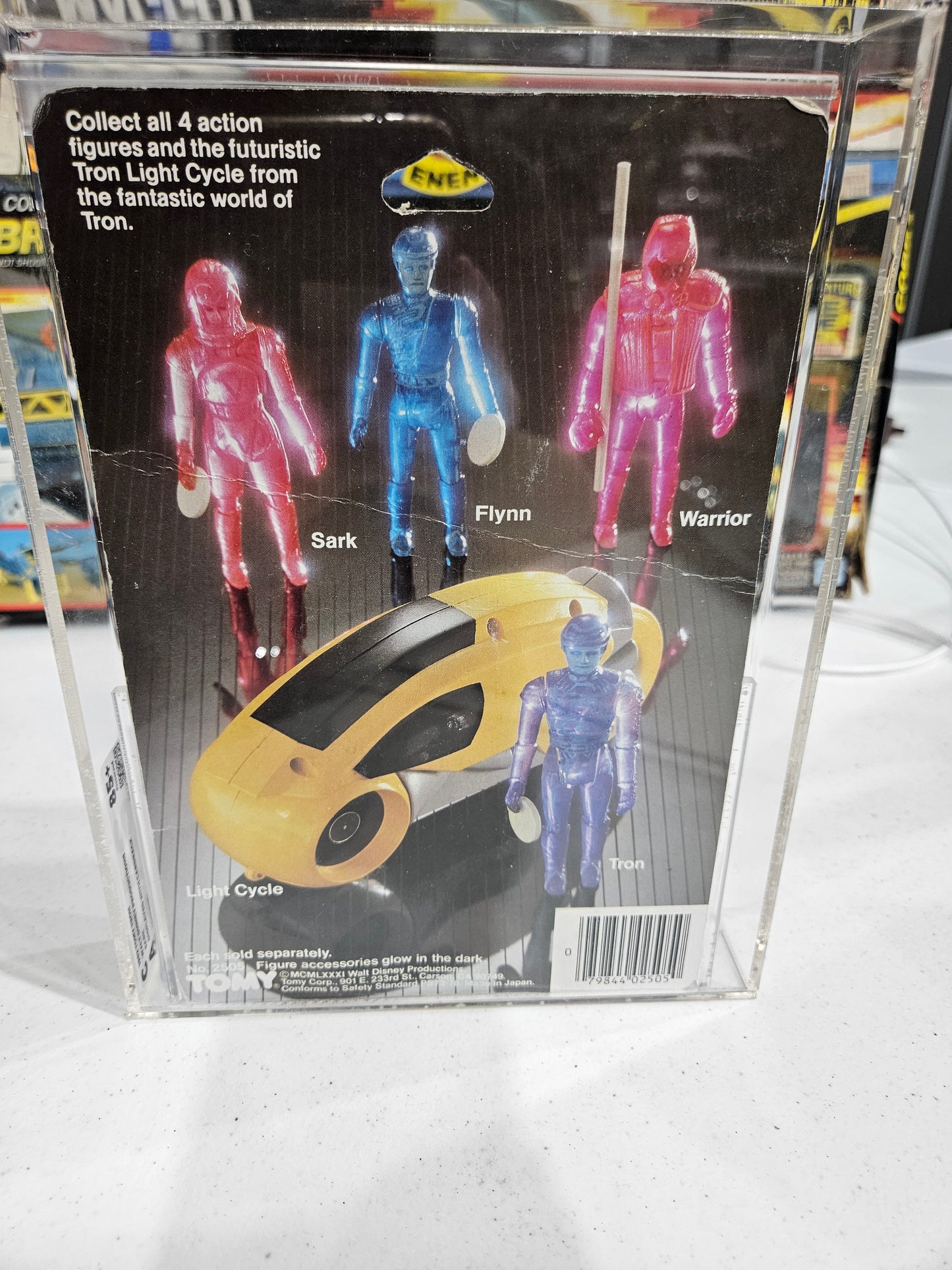1982 Tomy Tron Sark Loose with Cardback CAS 85+ Preserved