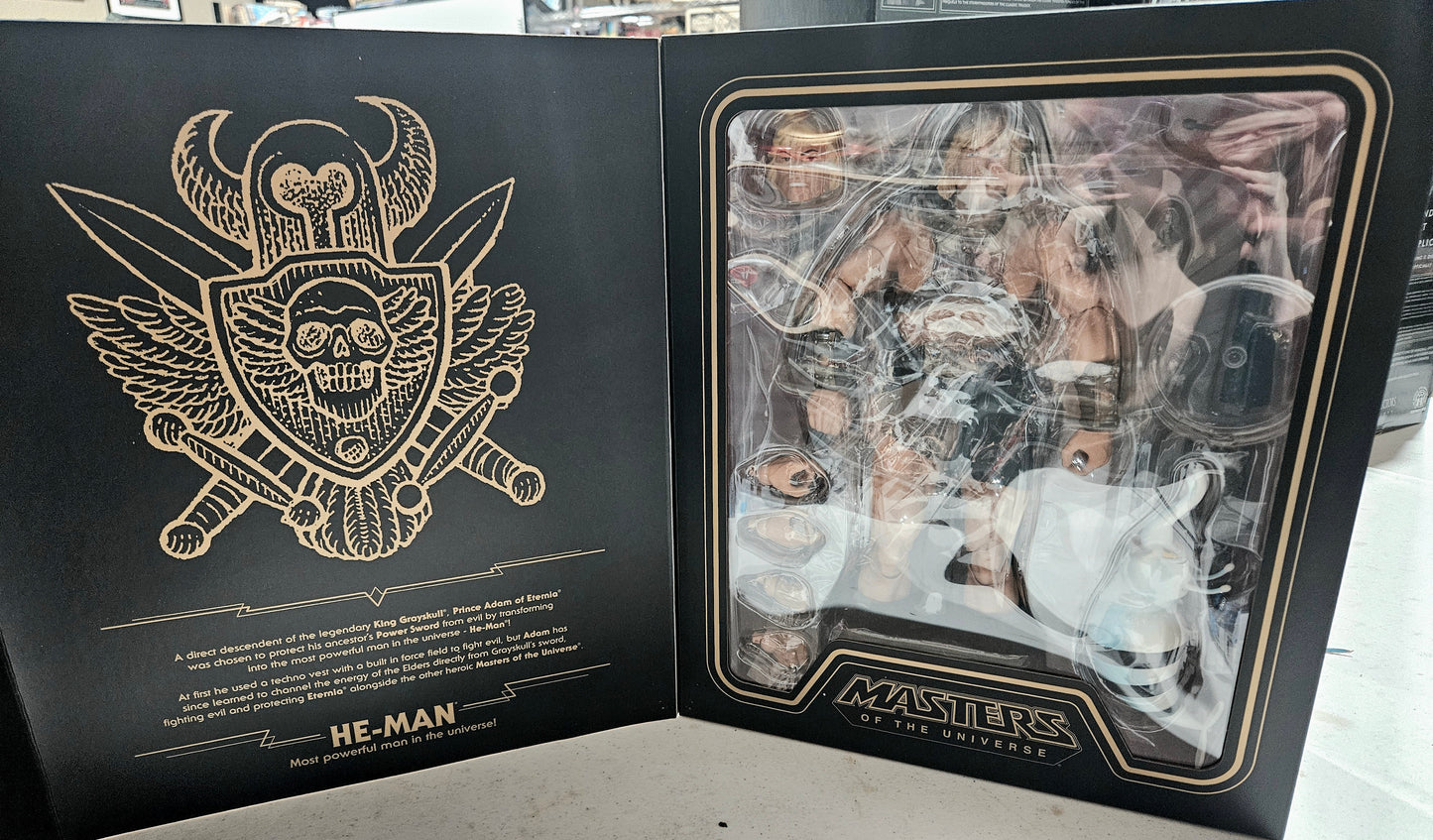 MOTU Mondo MT-153 He-Man Classic 1/6th Scale
