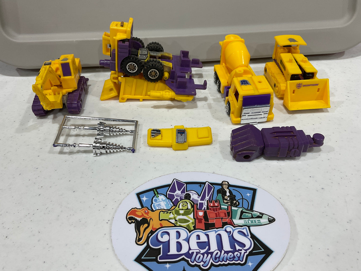 1993 G2 Constructicons Devastator Lot