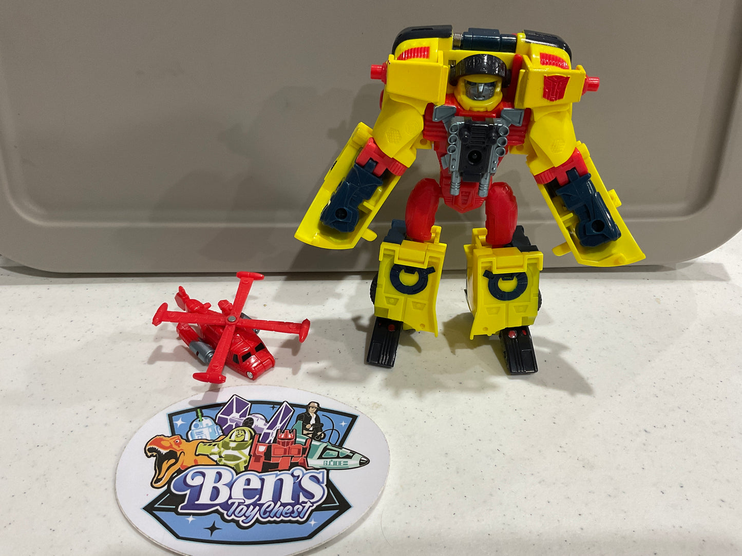 2002Transformers Armada Series Deluxe Class Hot Shot * Complete *