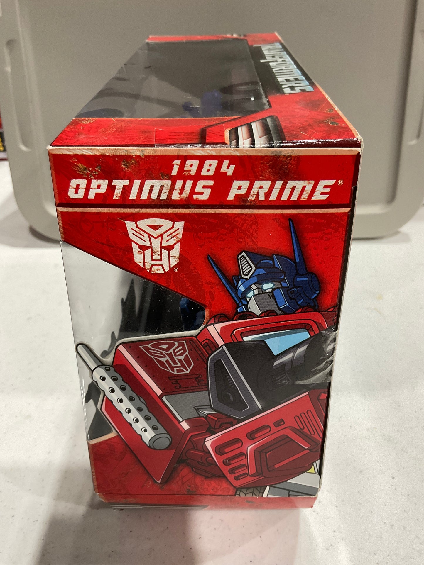2007 Transformers 07’ and 84’ Optimus Prime 2pk * MIB *