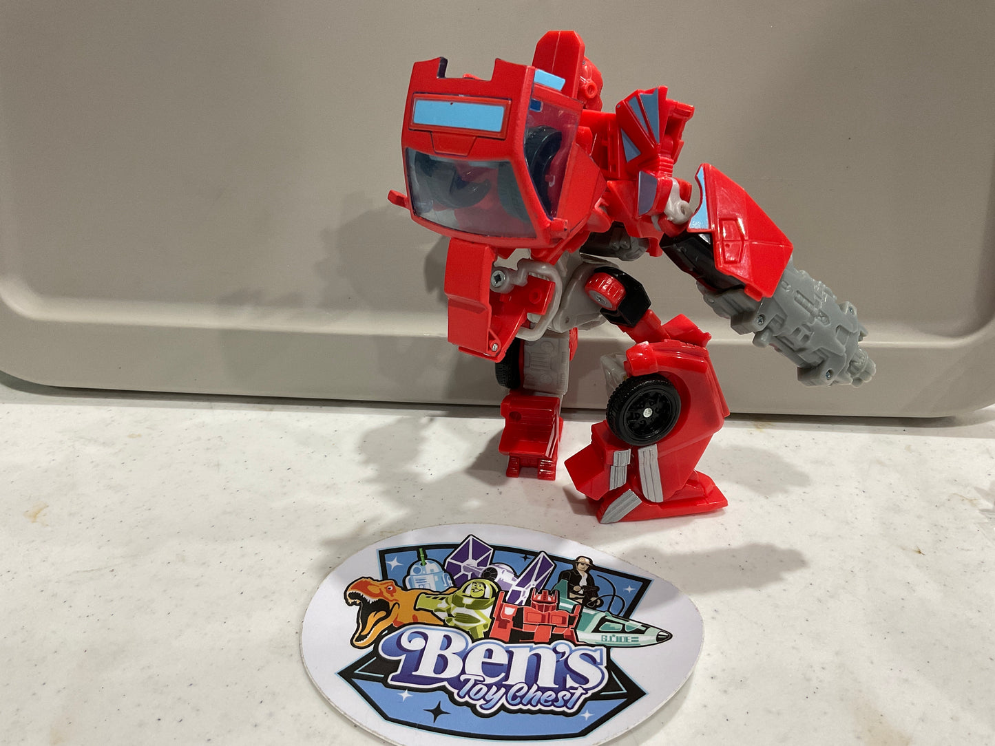 Transformers Universe 2008 Deluxe Class Ironhide COMPLETE