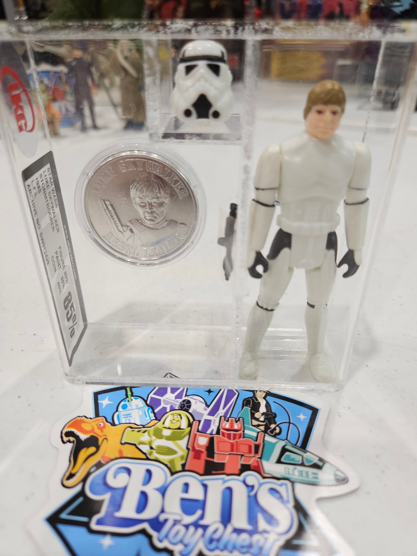 1985 Kenner Star Wars Luke Skywalker Stormtrooper UKG 85%