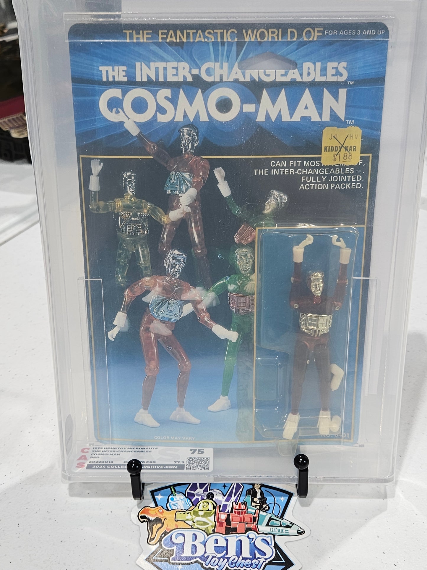 1979 Hourtoy Micronauts Cosmo-Man Red CAS 75