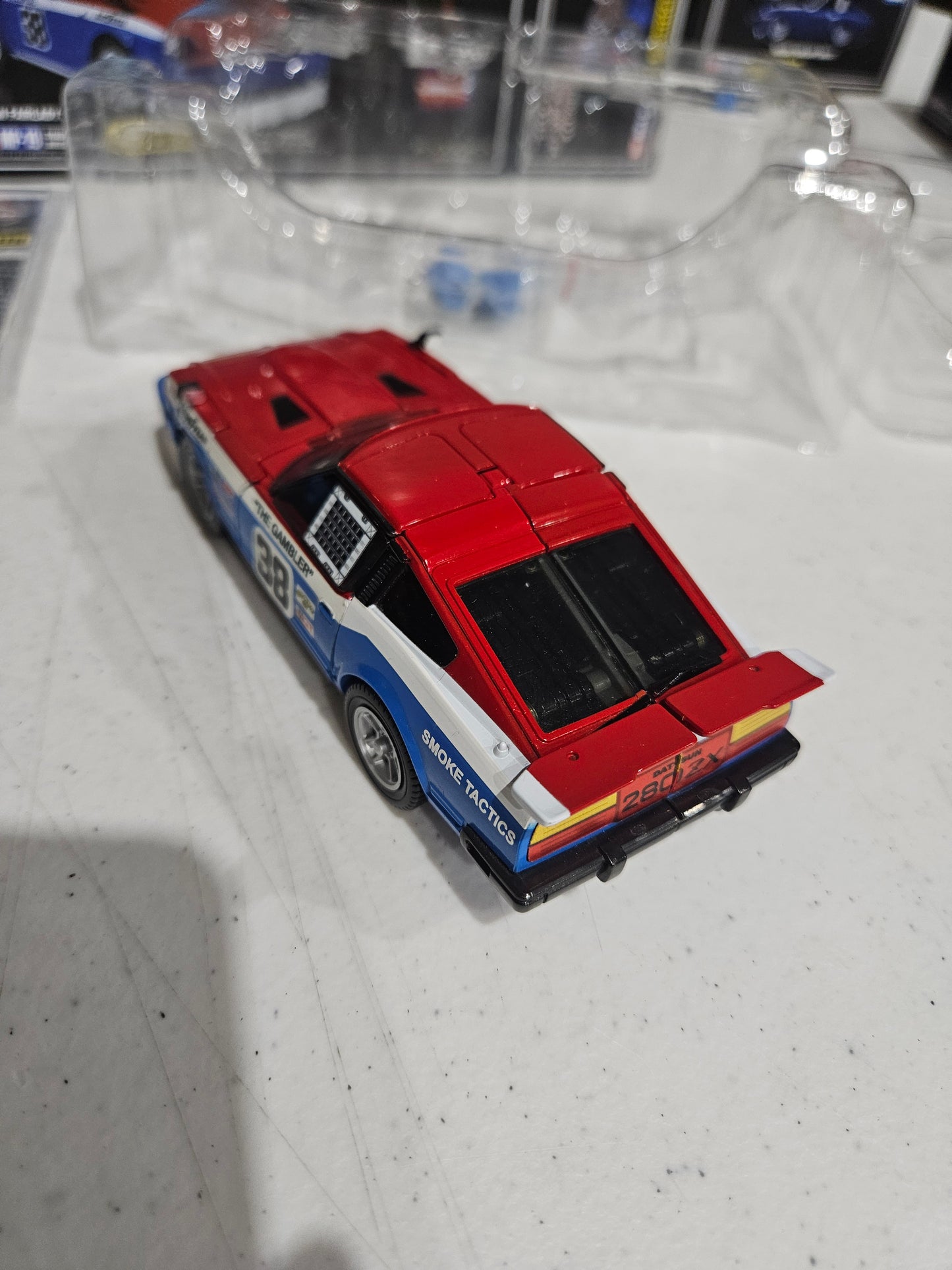 Transformers Masterpiece MP-19 Smokescreen