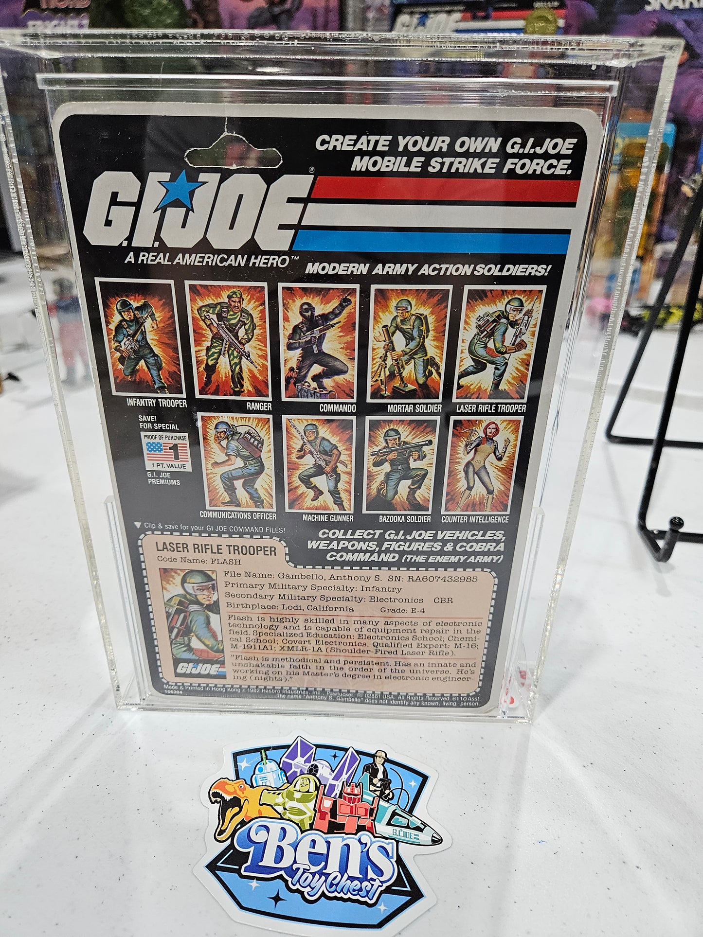 1982 Hasbro GI Joe Flash-Laser Rifle Trooper CAS 80+