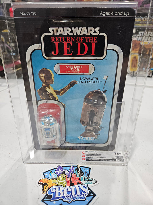 1983 Kenner Star Wars Artoo-Detoo (R2-D2) Sensorscope CAS 75+