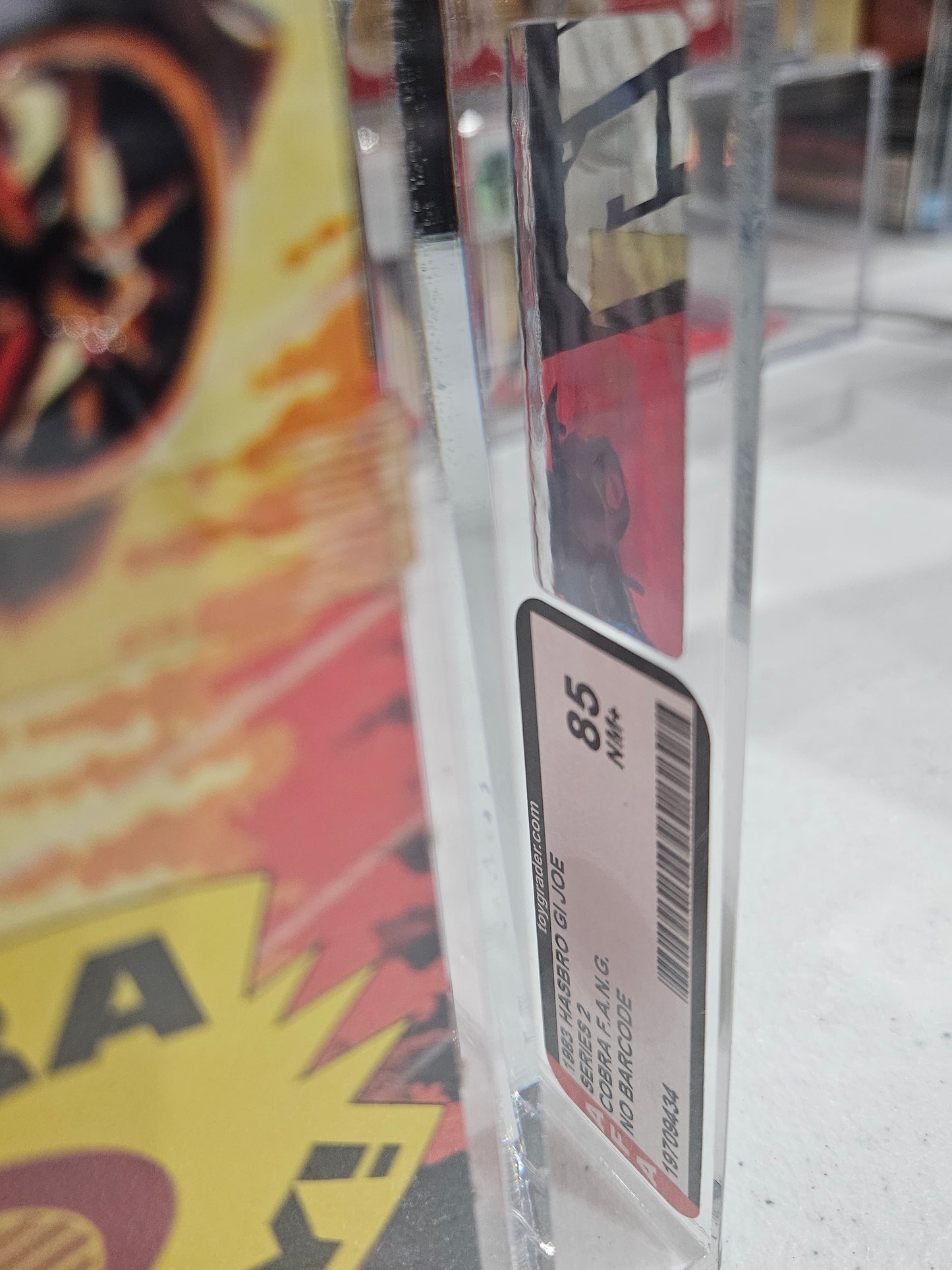 1983 Hasbro GI Joe Cobra FANG AFA 85 NM+