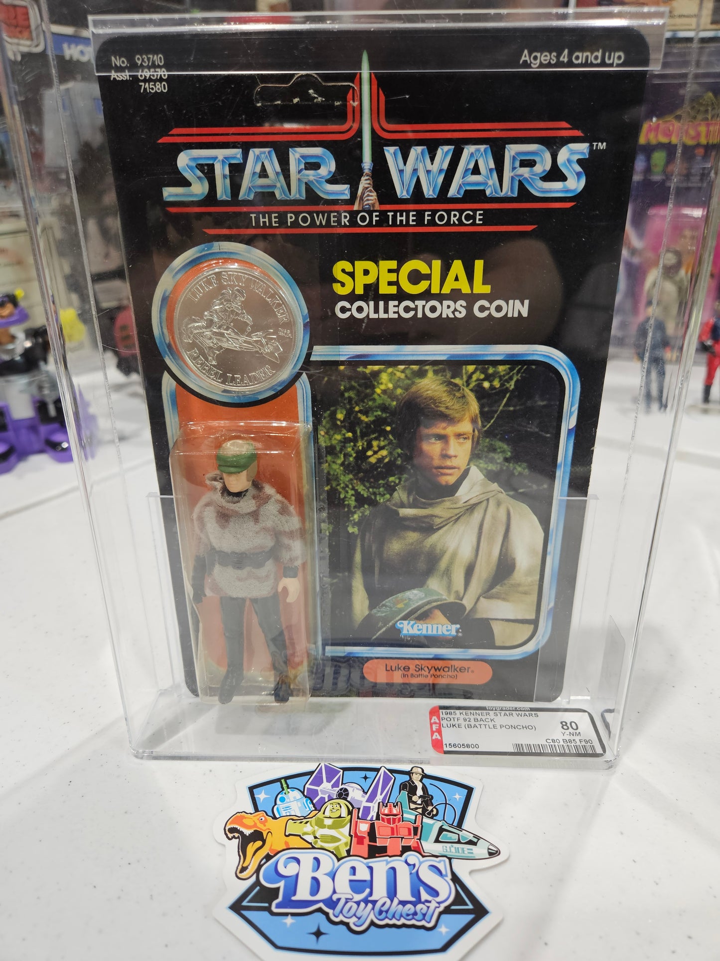 1985 Kenner Star Wars POTF Luke (Battle Poncho) AFA 80 Y-NM