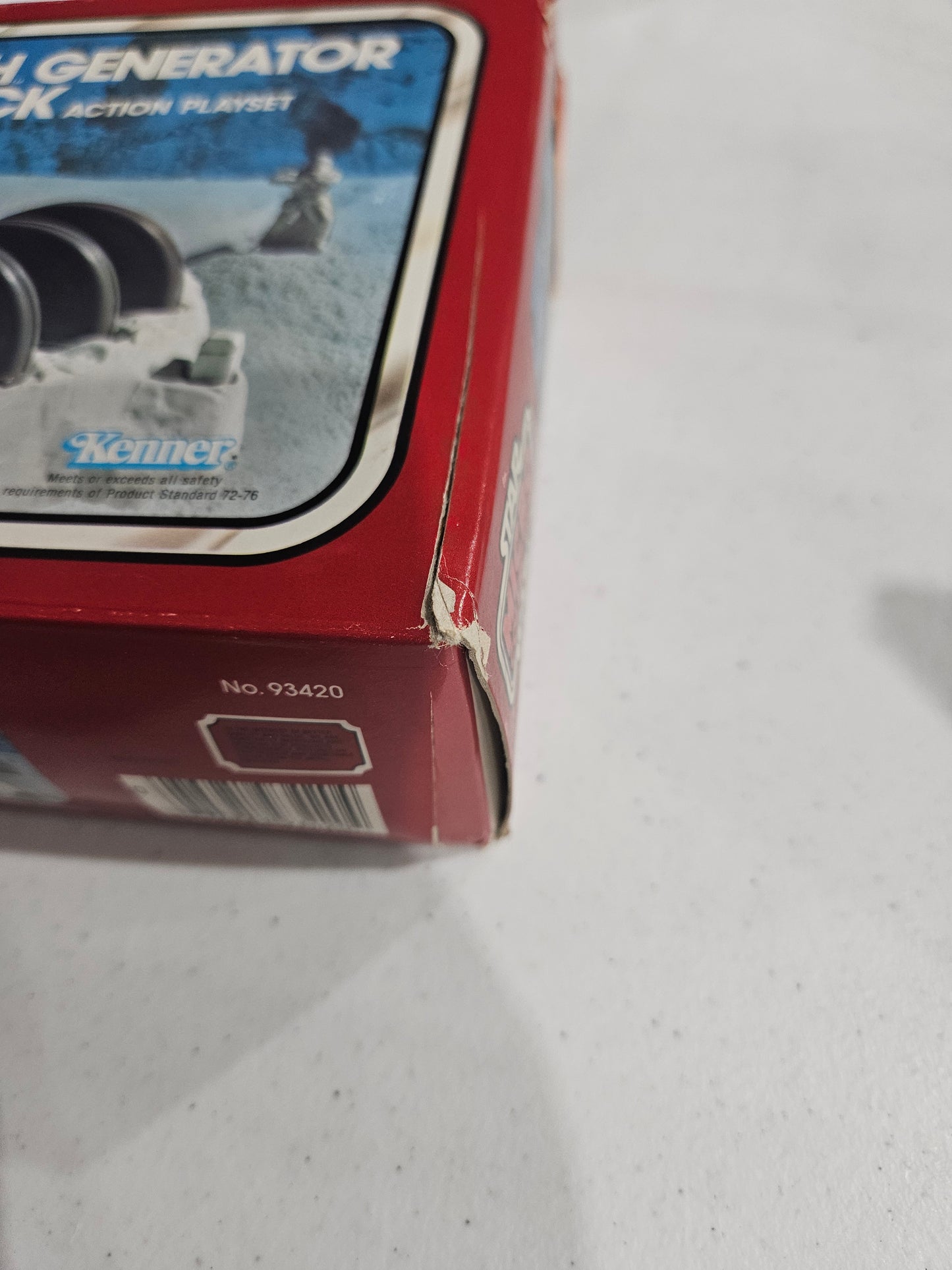 1982 Kenner Star Wars Hoth Generator Attack Aciton Playset