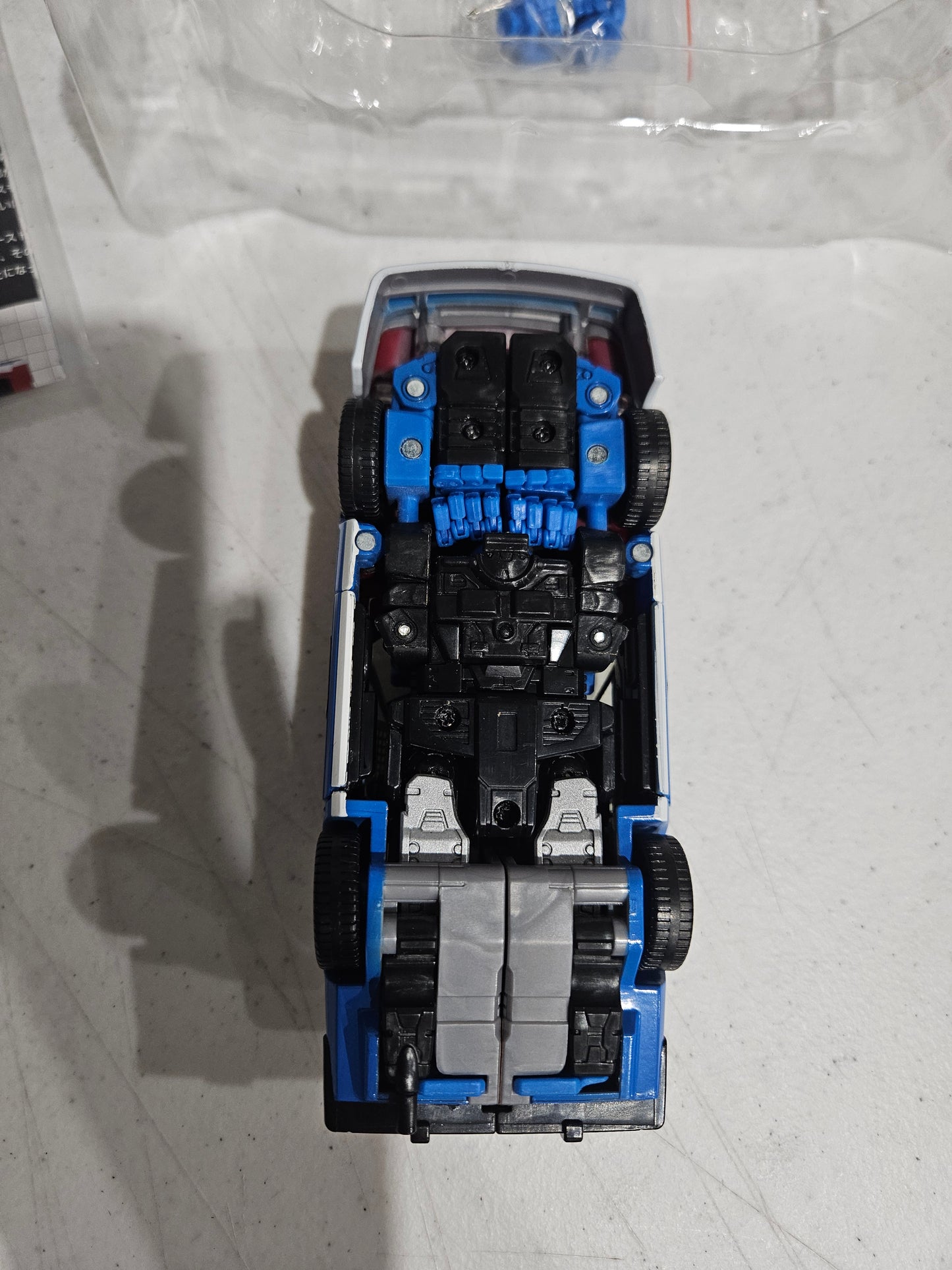 Transformers Masterpiece MP-19 Smokescreen