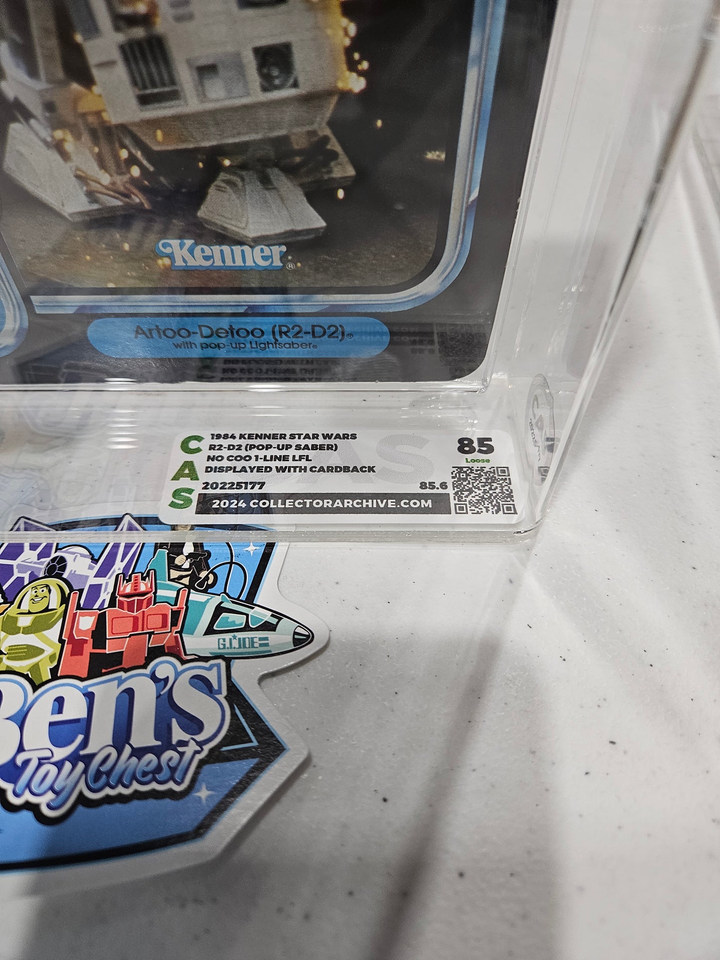 1984 Kenner Star Wars R2-D2 (Pop-up Saber) No COO CAS 85